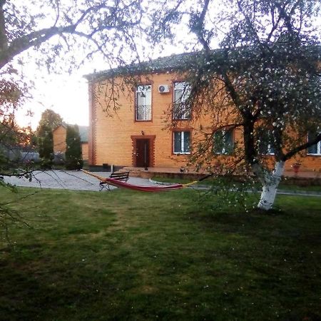 Fermerska Hata Dubno Esterno foto