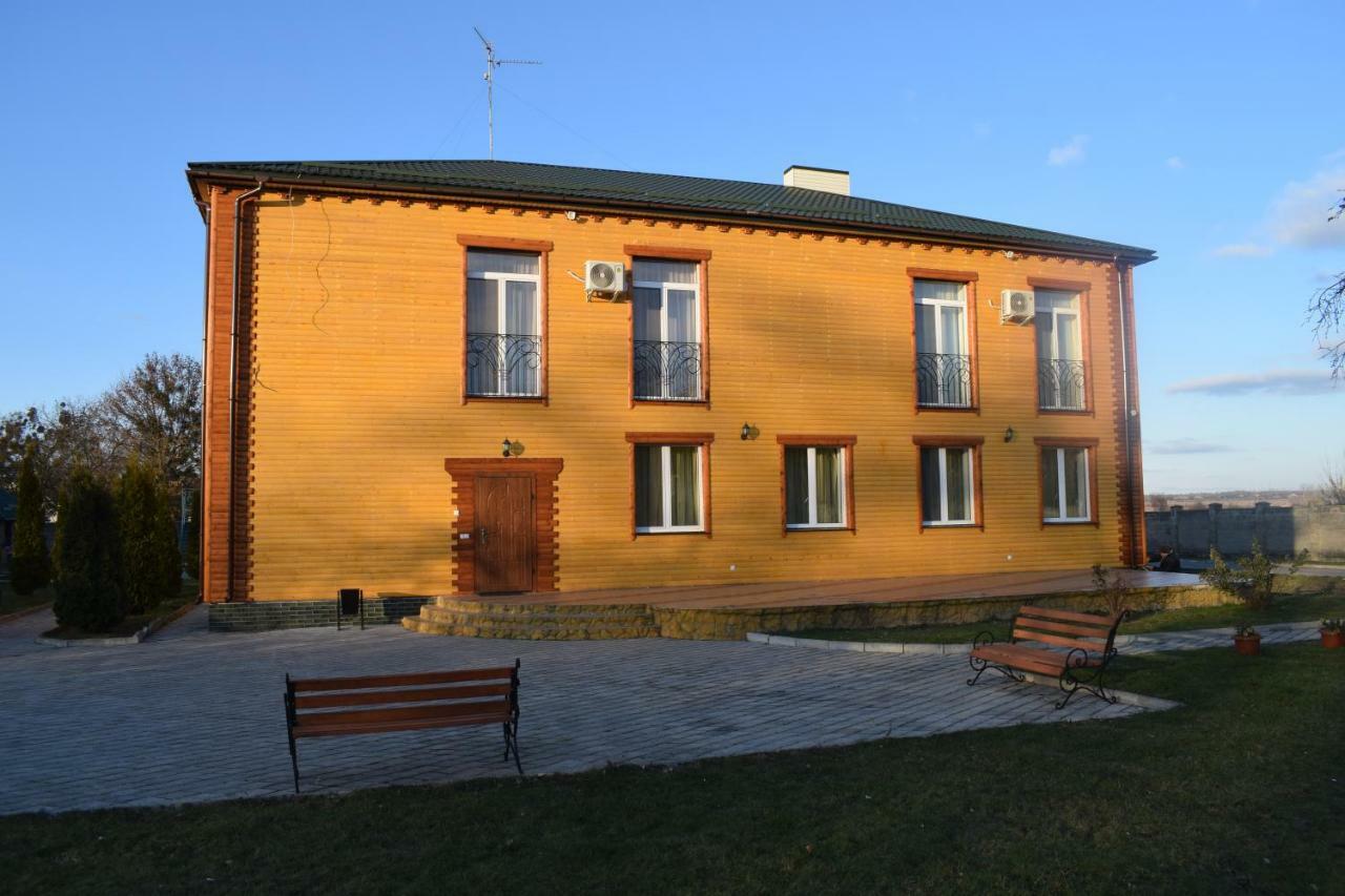 Fermerska Hata Dubno Esterno foto